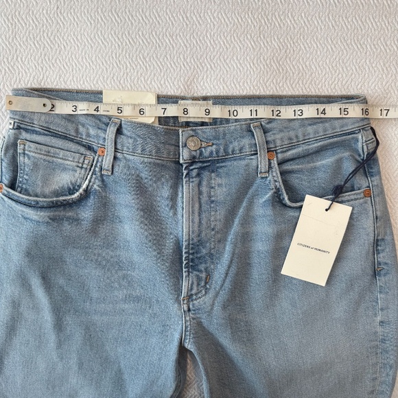 NWT CITIZENS OF HUMANITY Isola Flare Mid Rise Jeans Pegasus Blue Size 30 L32 - Picture 10 of 15